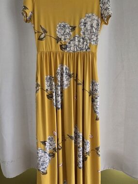 Reborn J Mustard Yellow Floral Hydrangea Butterfly Maxi Dress Pockets Large